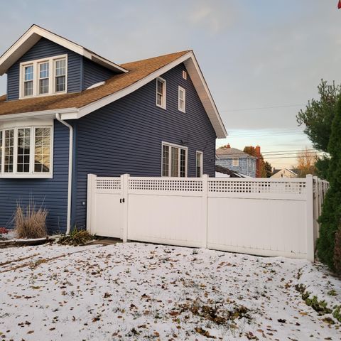 1423 Lake Avenue, Whiting, IN 46394