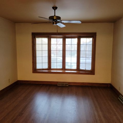 1423 Lake Avenue, Whiting, IN 46394