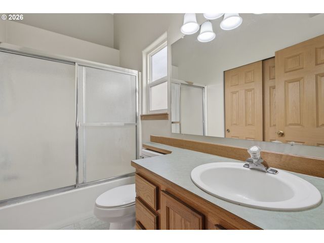 16514 Ne 67TH St, Vancouver, WA 98682