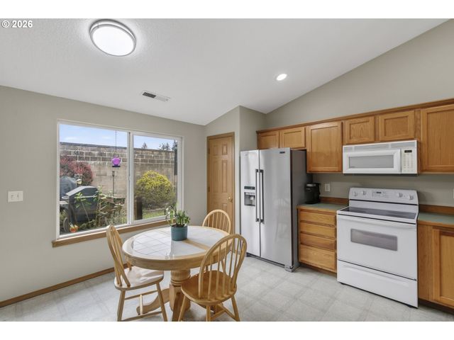 16514 Ne 67TH St, Vancouver, WA 98682