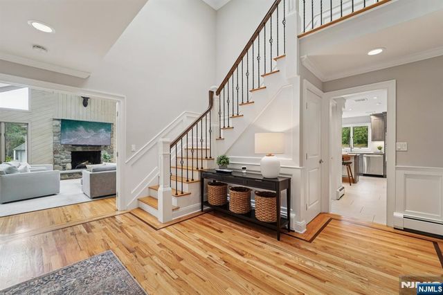 22 W Iron Latch, Upper Saddle River, NJ 07458
