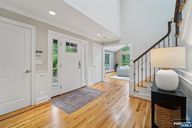 22 W Iron Latch, Upper Saddle River, NJ 07458