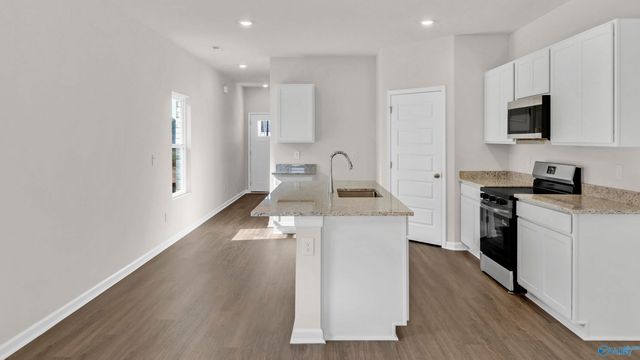 3232 Cool Springs Avenue SW, Madison, AL 35756