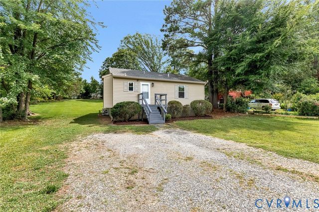 10625 W Providence Rd, Chesterfield, VA 23236