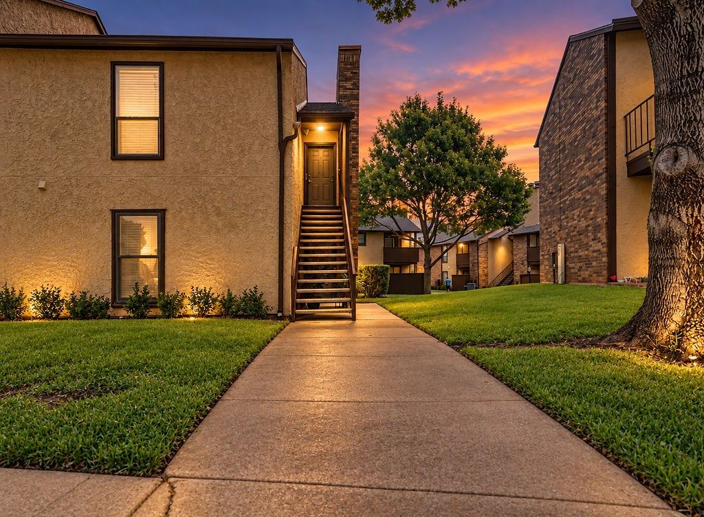 1201 Calico Lane 2024, Arlington, TX 76011 — exterior