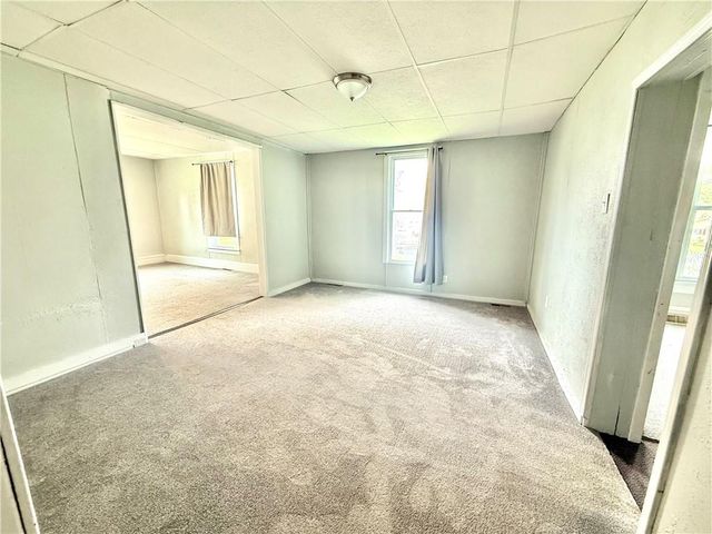 315 W THOMPSON Street, Maryville, MO 64468