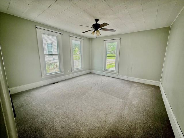 315 W THOMPSON Street, Maryville, MO 64468