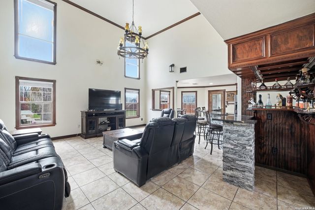 5608 Curran, Von Ormy, TX 78073