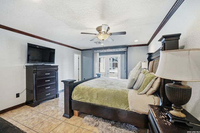 5608 Curran, Von Ormy, TX 78073