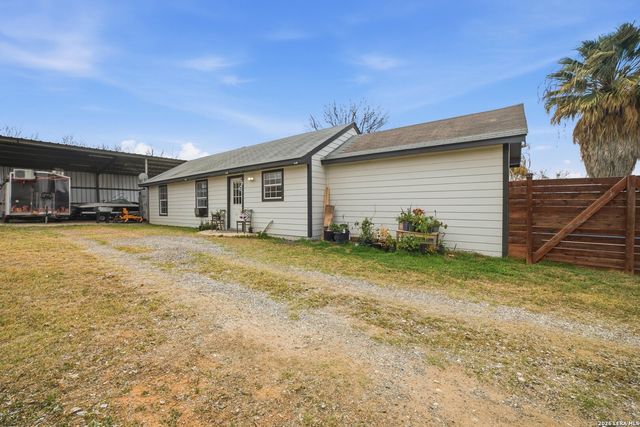 5608 Curran, Von Ormy, TX 78073