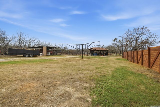 5608 Curran, Von Ormy, TX 78073