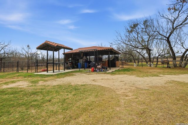 5608 Curran, Von Ormy, TX 78073