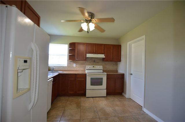 834 Dolores Street, Sebastian, FL 32958