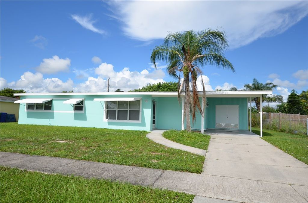 834 Dolores Street, Sebastian, FL 32958