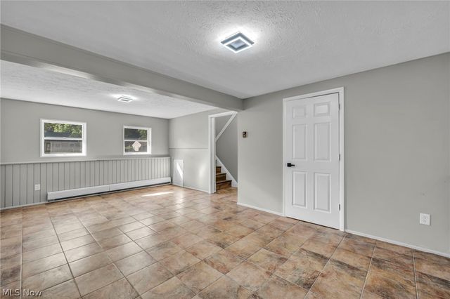 8742 Usher Road, Olmsted Twp, OH 44138