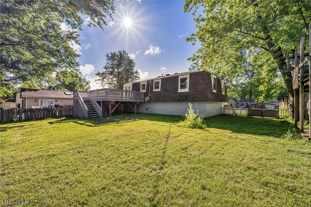 8742 Usher Road, Olmsted Twp, OH 44138