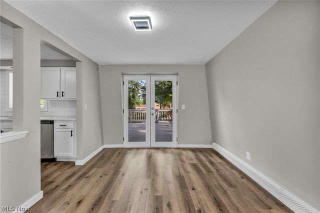 8742 Usher Road, Olmsted Twp, OH 44138