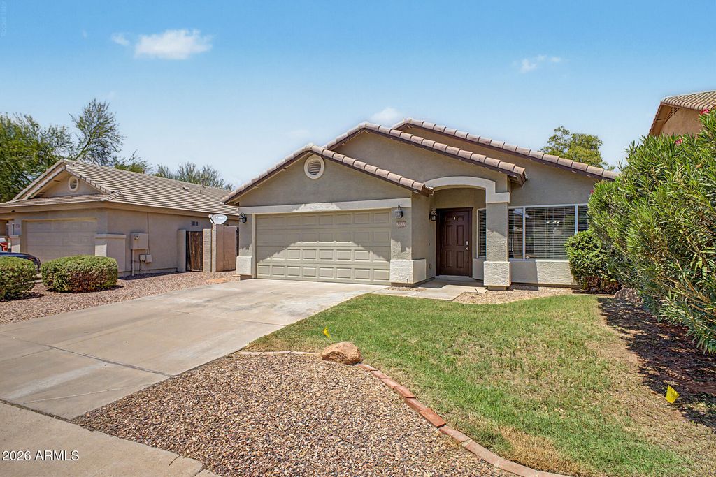 3900 E TREMAINE Avenue, Gilbert, AZ 85234 — photo 4
