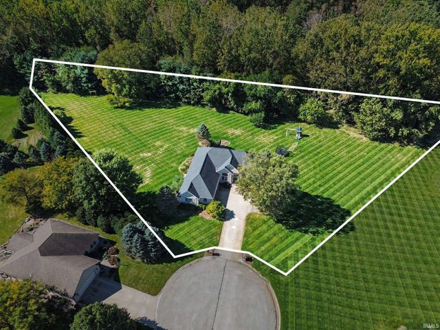 23720 Ashton Court, Elkhart, IN 46517