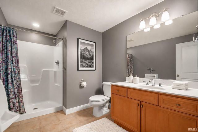 23720 Ashton Court, Elkhart, IN 46517