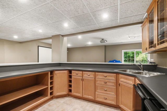 23720 Ashton Court, Elkhart, IN 46517