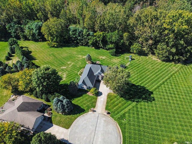 23720 Ashton Court, Elkhart, IN 46517