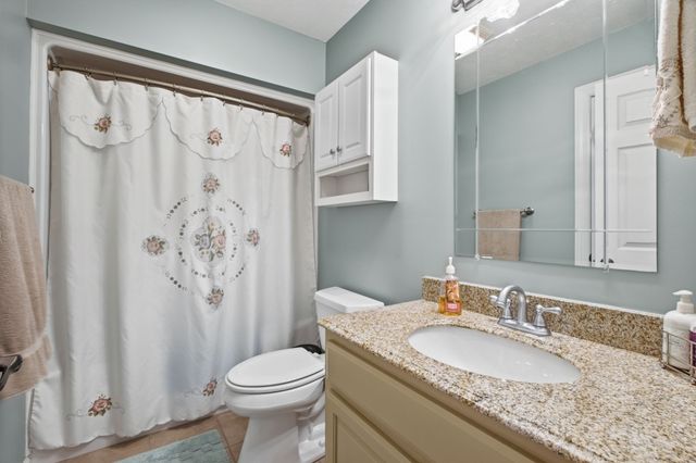 128 Deshea Creek Rd, Gallatin, TN 37066