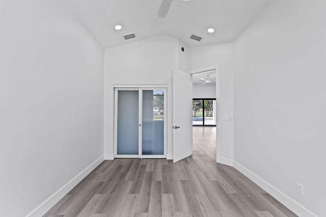 11690 STONEHAVEN Way, West Palm Beach, FL 33412