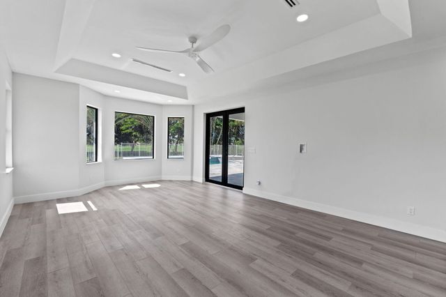 11690 STONEHAVEN Way, West Palm Beach, FL 33412