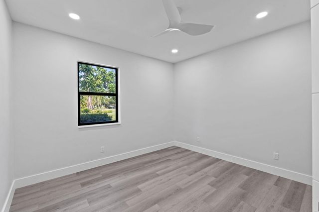 11690 STONEHAVEN Way, West Palm Beach, FL 33412