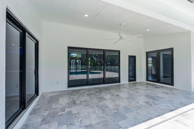 11690 STONEHAVEN Way, West Palm Beach, FL 33412