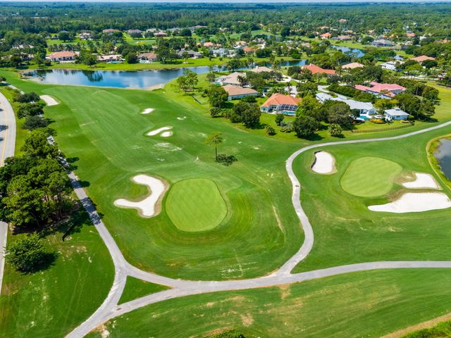 11690 STONEHAVEN Way, West Palm Beach, FL 33412