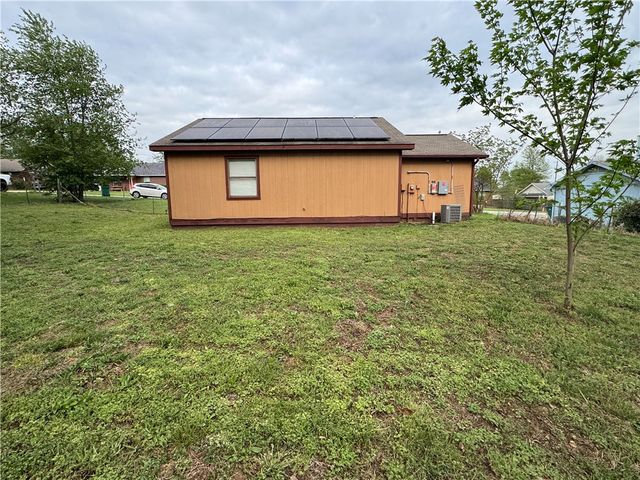 1061 Massey Street, Decatur, AR 72722