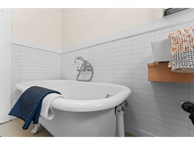 4727 Ne 28TH Ave, Portland, OR 97211