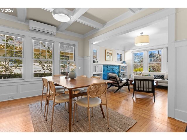 4727 Ne 28TH Ave, Portland, OR 97211