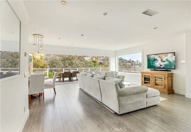 31032 Aliso Circle, Laguna Beach, CA 92651
