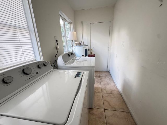 728 COLUMBIA STREET A, Orlando, FL 32805