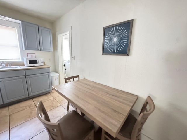 728 COLUMBIA STREET A, Orlando, FL 32805