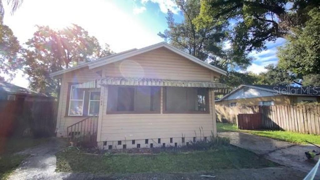 728 COLUMBIA STREET A, Orlando, FL 32805