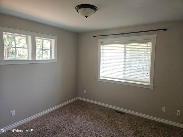 901 S EDGEVIEW TER, Post Falls, ID 83854