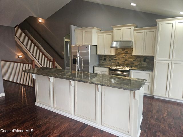 901 S EDGEVIEW TER, Post Falls, ID 83854