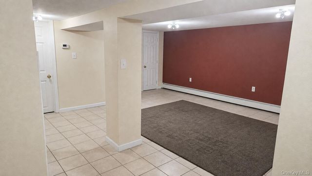 104-22 192nd Street, Saint Albans, NY 11412