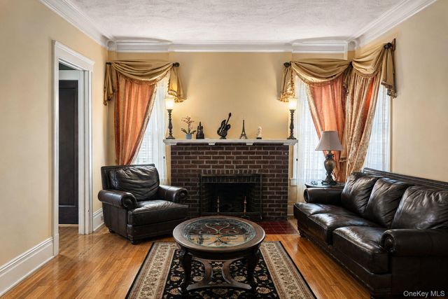 104-22 192nd Street, Saint Albans, NY 11412