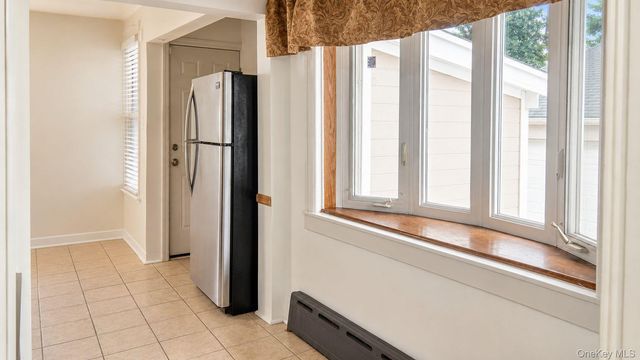 104-22 192nd Street, Saint Albans, NY 11412