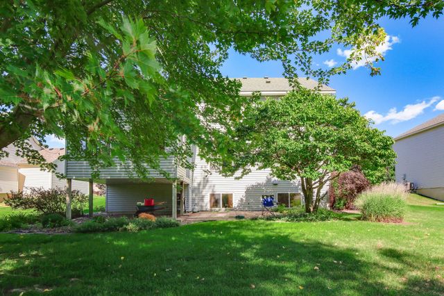 6814 Wildflower Drive S, Cottage Grove, MN 55016