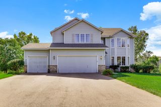 6814 Wildflower Drive S, Cottage Grove, MN 55016