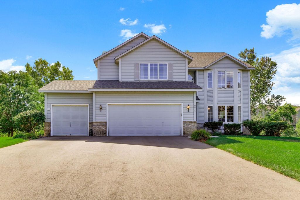 6814 Wildflower Drive S, Cottage Grove, MN 55016 — exterior