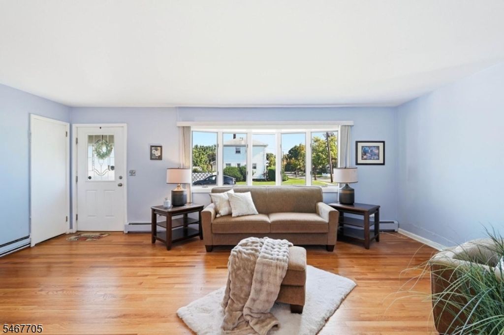 12 Parson Rd, Clifton City, NJ 07012 — photo 3