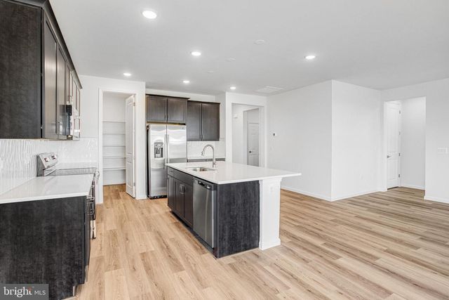 527 ASTER LN, Orange, VA 22960