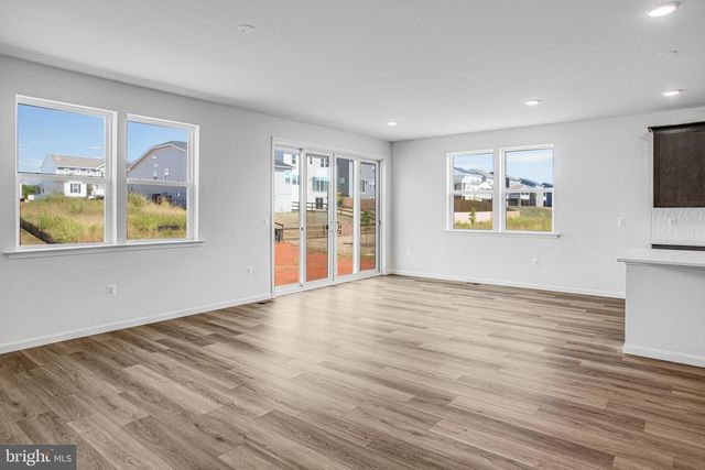 527 ASTER LN, Orange, VA 22960